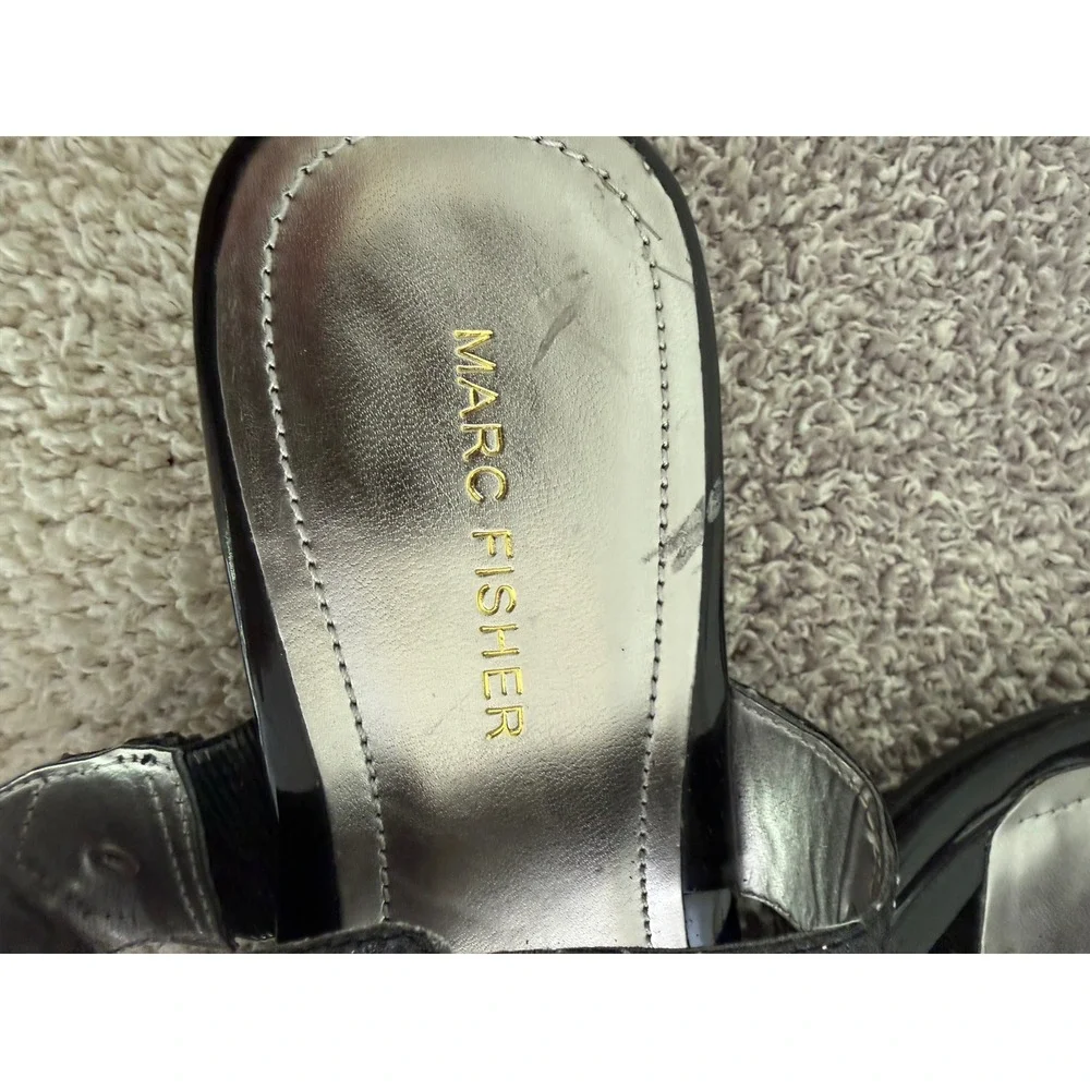 Marc Fisher Wedge Sandals Womens 8.5M Black Excellent Glitter Logo Thong Sliders
